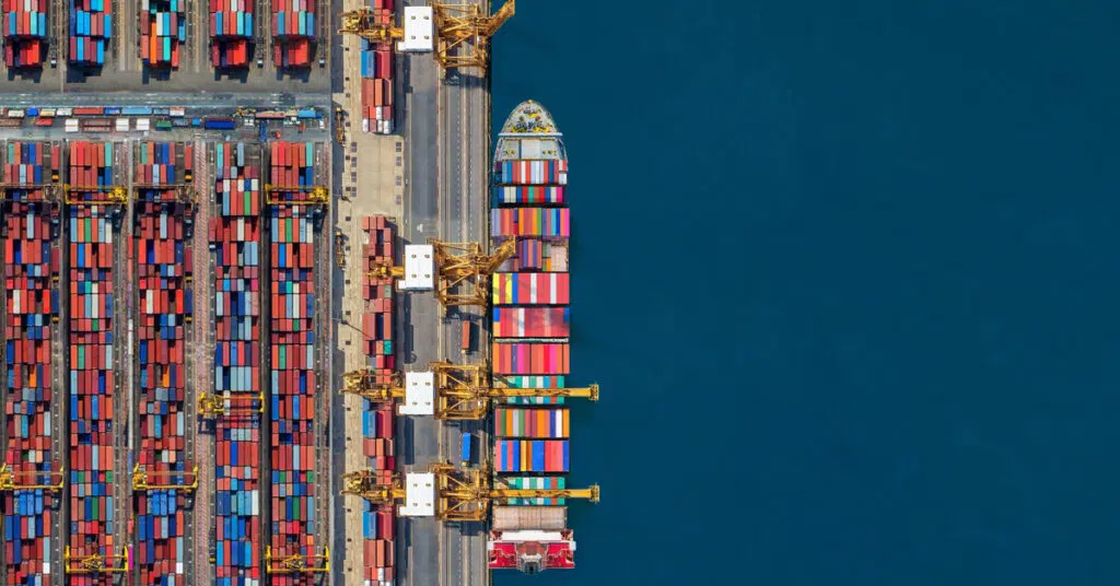  Navigating the AI Revolution: Unlocking Productivity with AI Investment Featured Image